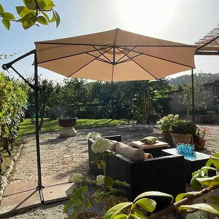 Apartment Casa Aia Sole With Pool, A/c, Garden, Barbecue *